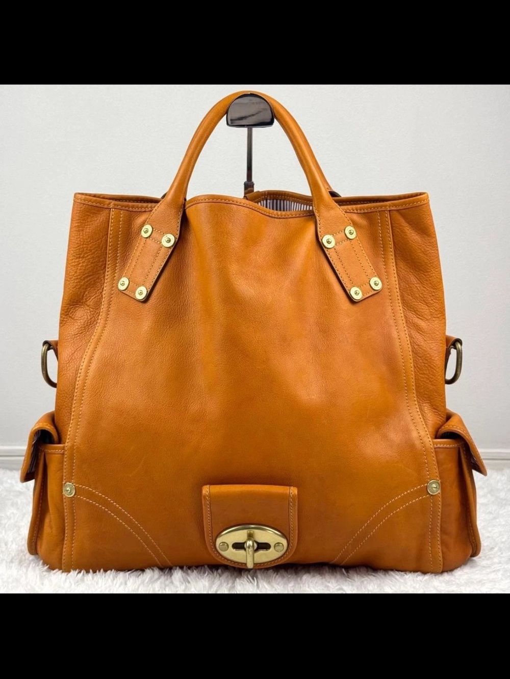 Mulberry Cognac Leather Tote with Gold Hardware - Picture 2 of 11